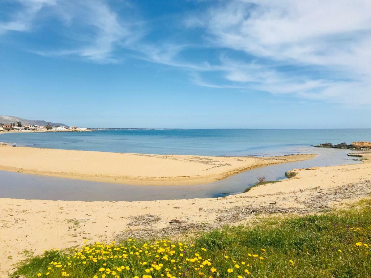 I Carusi Relais Villa Noto Eksteriør billede